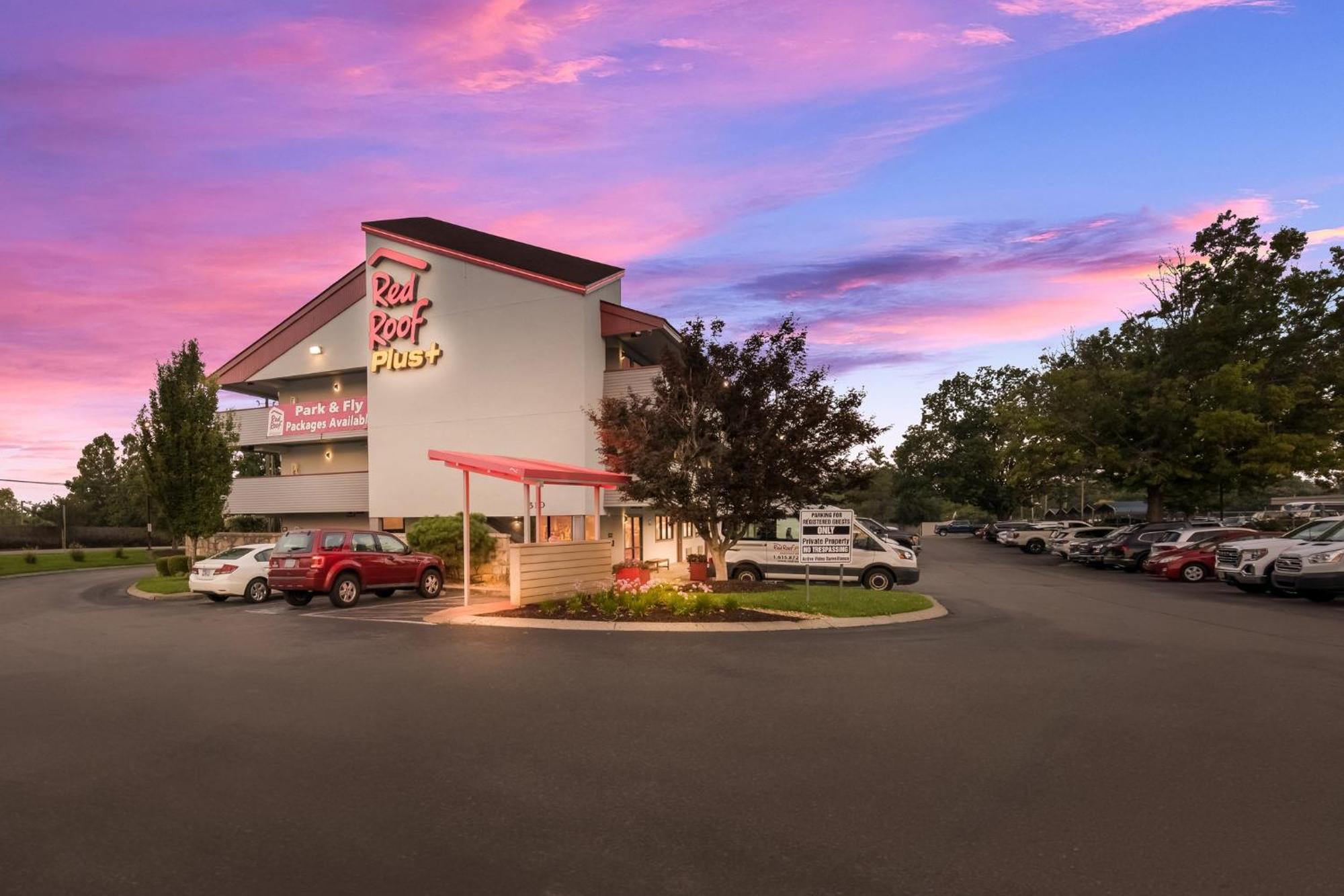 Red Roof Inn Plus+ Nashville Airport Экстерьер фото